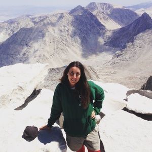 Meet your Posher, Camille